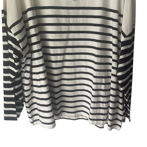 Maurices NWT Women's Plus Size 3X Black White Striped Henley Round Neck Top - Picture 3 of 7